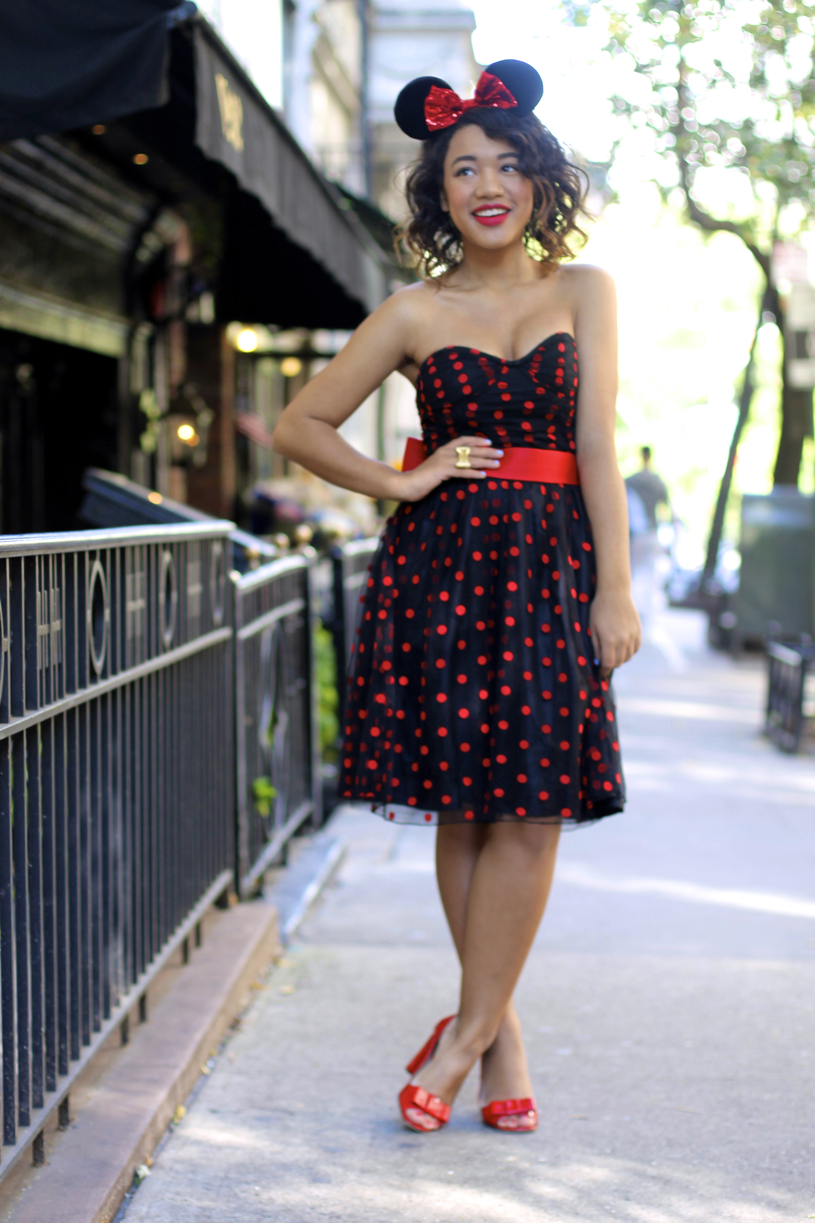 diy halloween costume diy minnie mouse costume do it yourself minnie mouse costume easy minnie mouse costume red polka dot dress black polka dot dress minnie mouse dress minnie mouse halloween minnie mouse halloween costume minnie mouse halloween costume cute minnie mouse halloween costume 