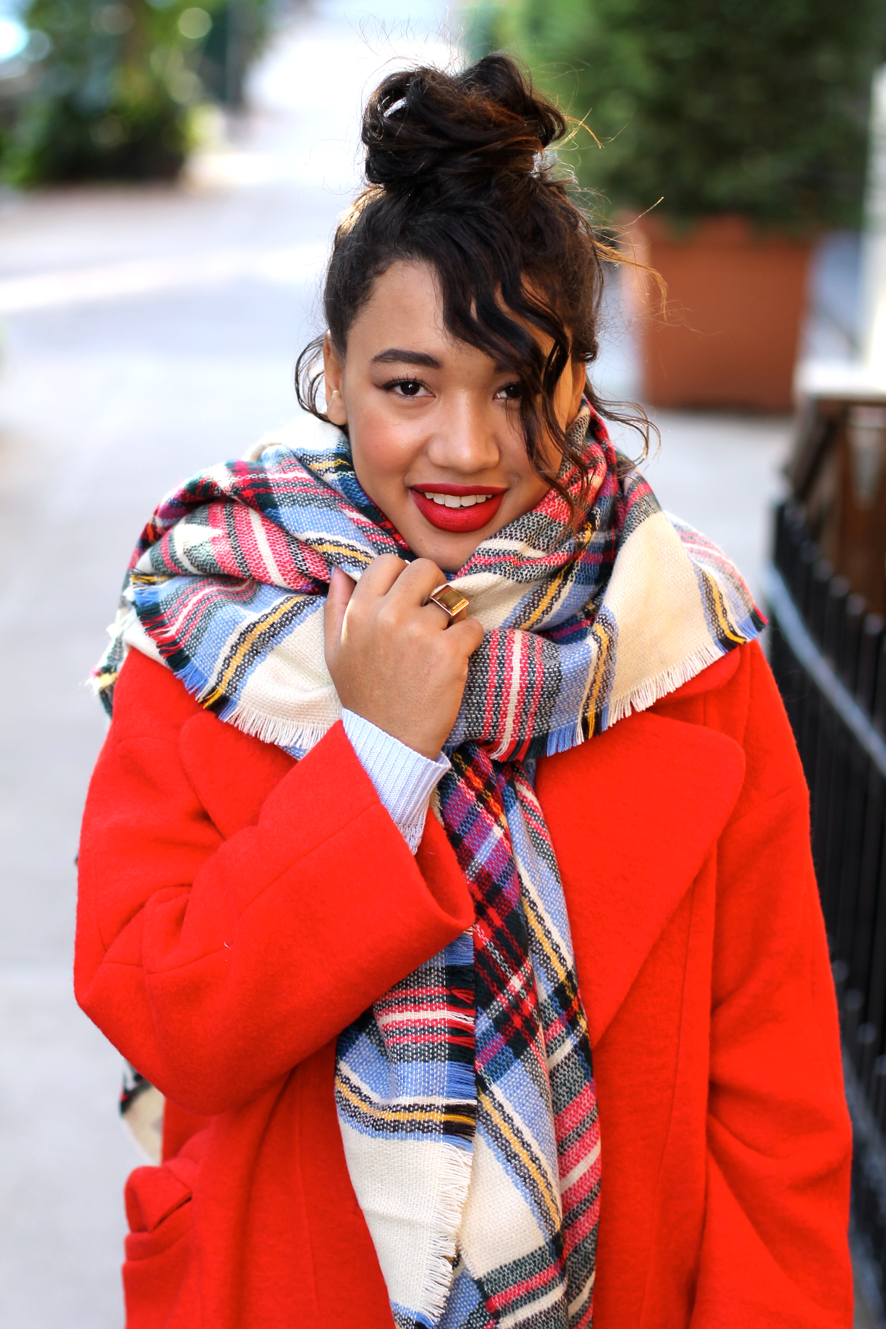 blanket scarf zara blanket scarf asos blanket scarf blanket scarf oversized coat oversized scarf red coat fall red coat perfect red coat fashion blogger new york fashion blogger nyc fashion blogger street style fall style 
