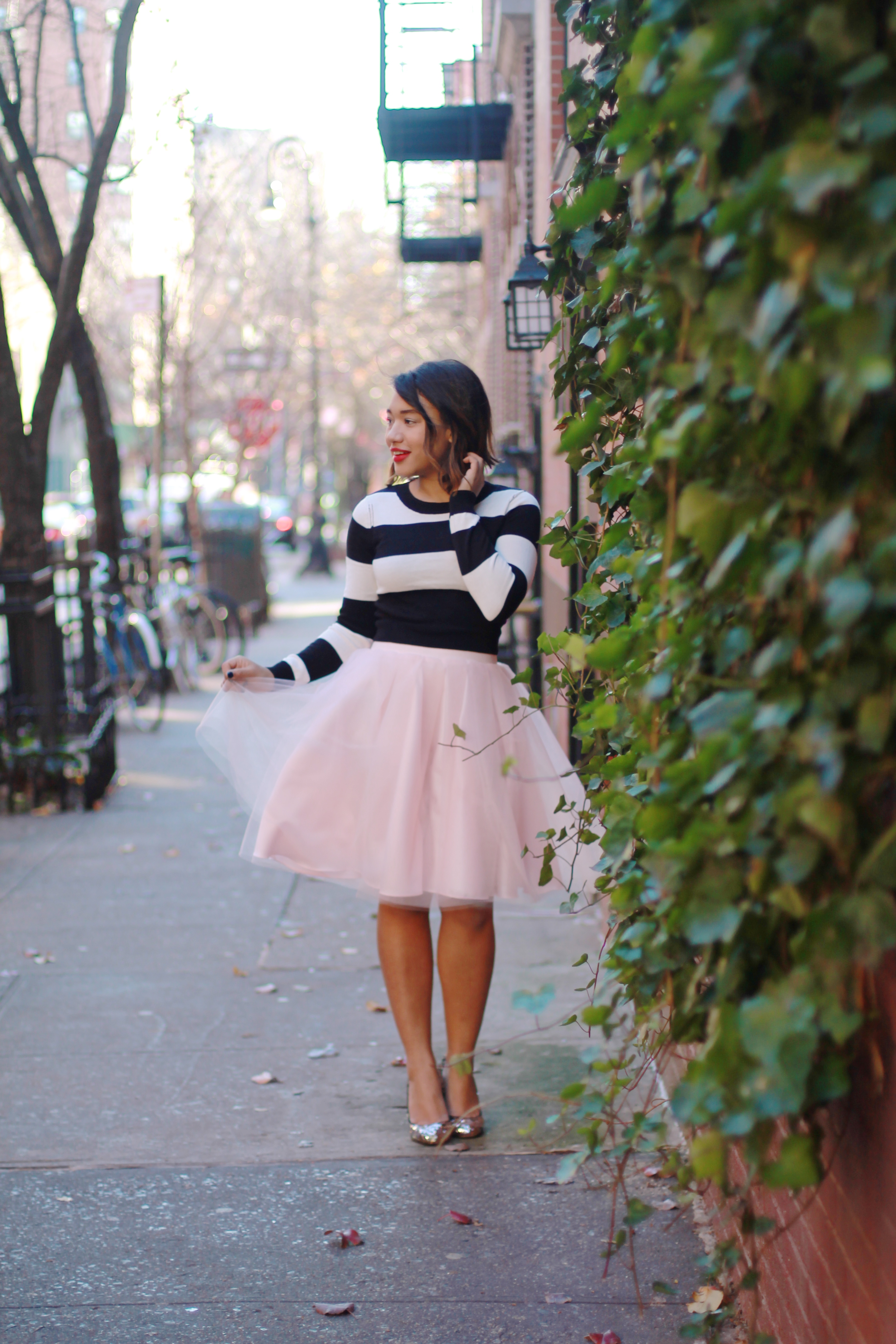 tulle skirt perfect tulle skirt tulle skirt pink tulle skirt carrie bradshaw tulle skirt tulle skirt carrie sex and the city skirt tulle skirt pink tulle skirt tulle midi skirt how to wear a tulle skirt tulle skirt outfit tulle skirt 