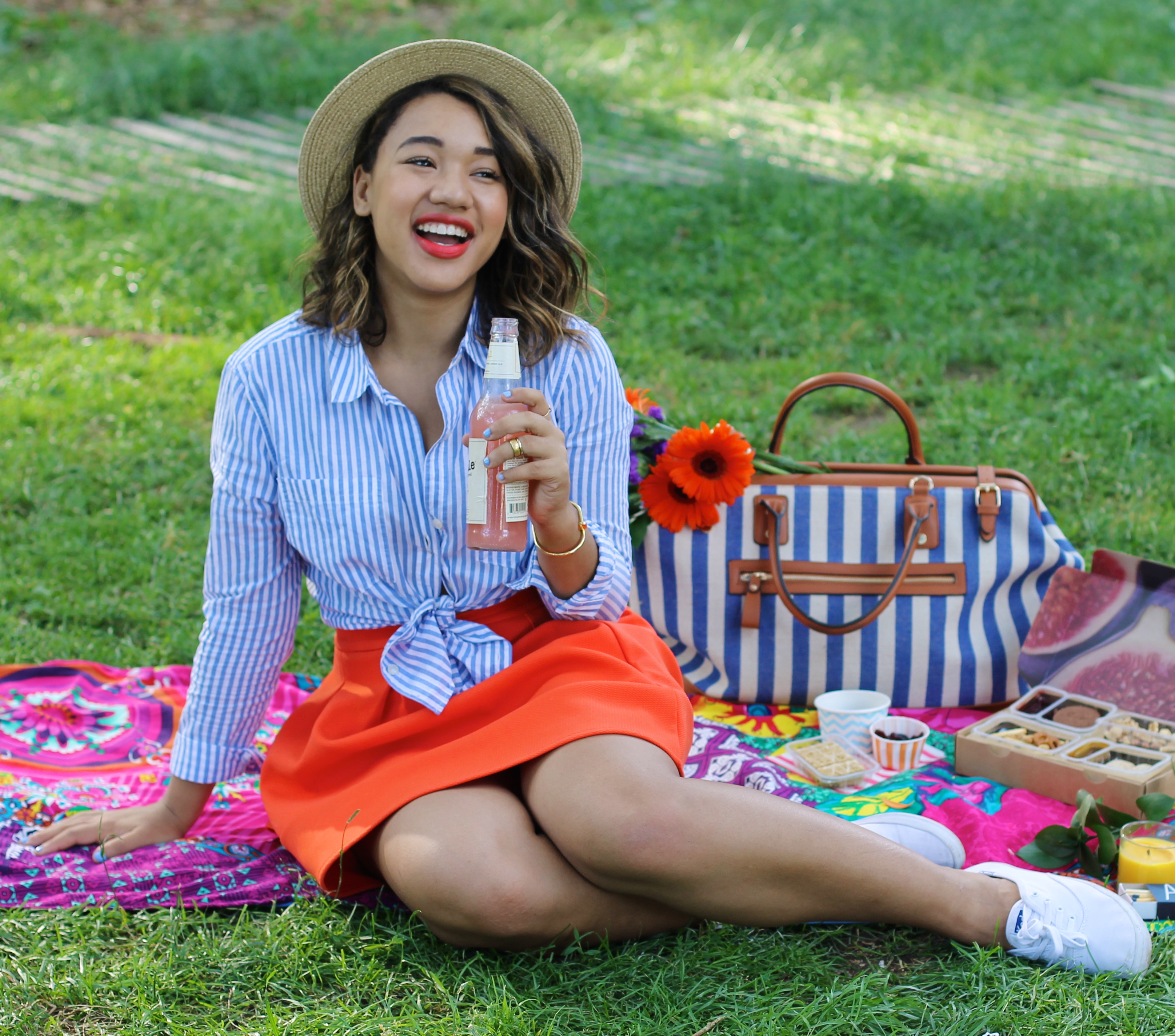 picnic perfect picnic graze snacks nourish snacks snack subscription snack subscription blogger picnic new york picnic bright picnic picnic basket new york picnic how to have a picnic picnic basket picnic in the park