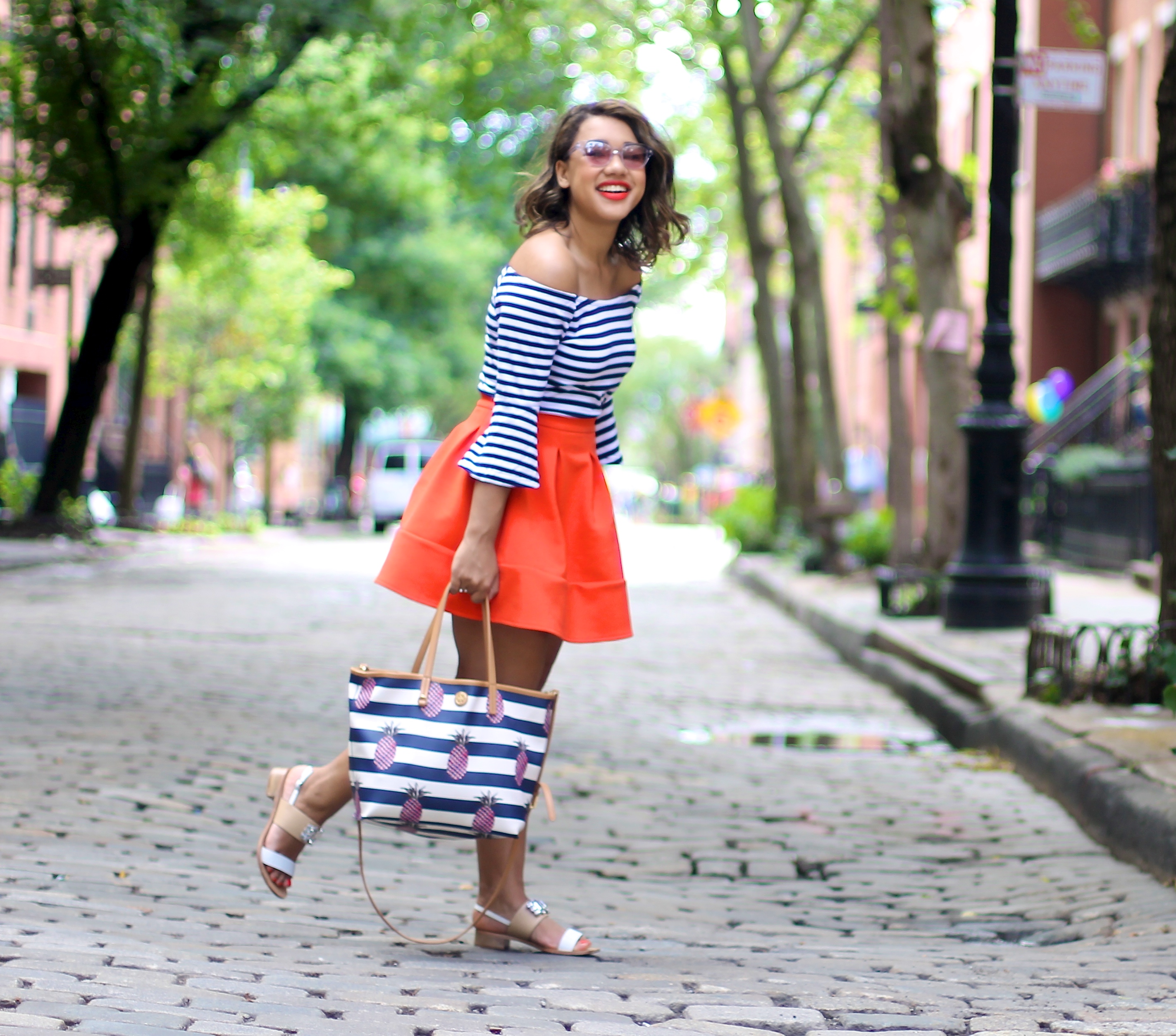 stripe pineapple tote stripe pineapple pinapple purse pineapple bag pineapple tory burch pineapple pineapple tote stripe tote striped tote tory burch tote black fashion blogger fashion blogger niece fashion blogger new york fashion blog fashion blog niece color me courtney courtney quinn colormecourtney.com color me courtney colorful courtney black fashion blogger fashion blog fashion blogger new york city fashion blog how to wear color orange and navy navy orange stripe orange mini skirt orange flare skirt stripe off the shoulder top navy off the shoulder belle sleeve 