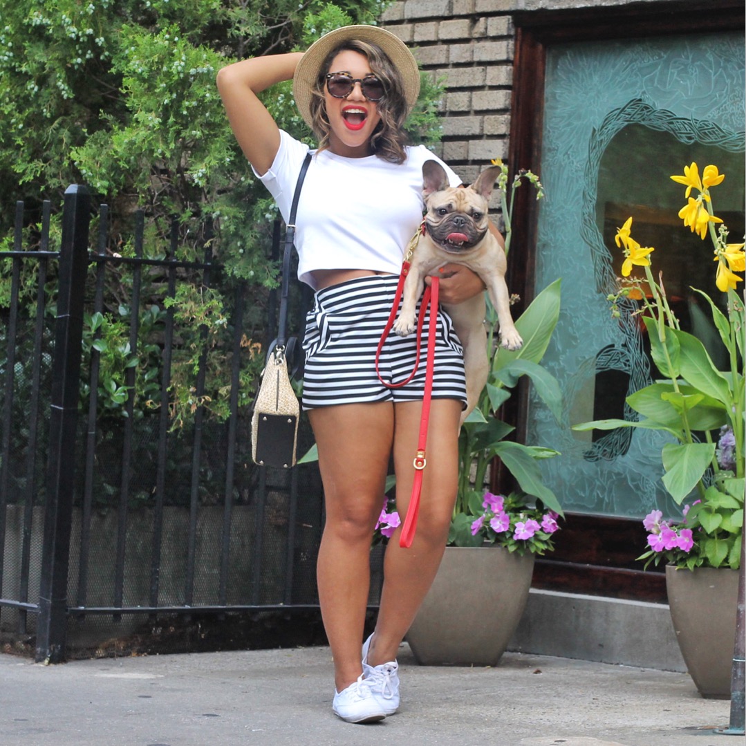 classic white top and stripes skirt