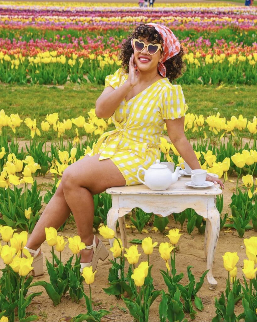 yellow plaid romper heart shaped sunglass